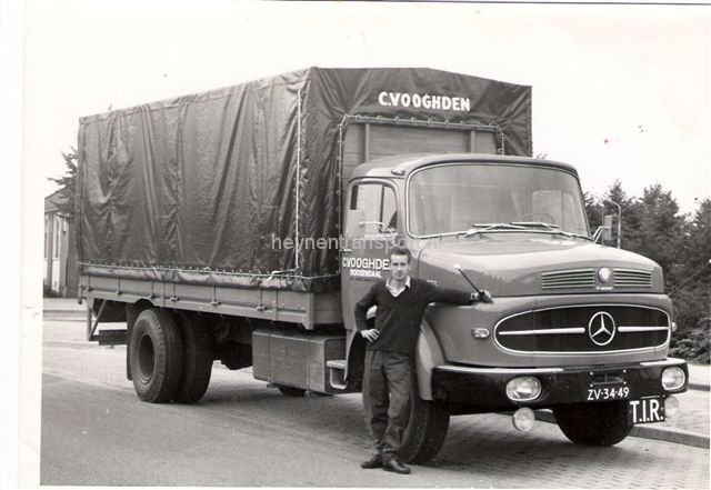 ko-de-moor-met-zn-nieuwe-camion