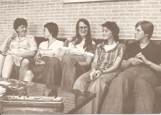 de-dames-van-kantoor-mien-ellie-lenie-joke-en-annemarie-juli-1976