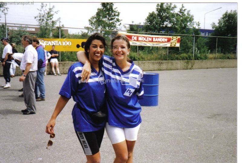 debbie-en-christel-heynenblauw-ook-voor-jou