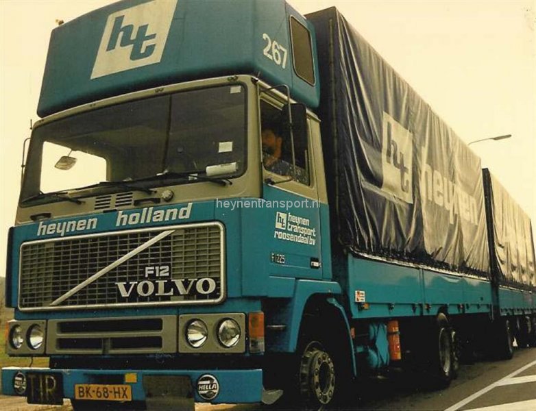 september-1986-peter-van-osta-in-de-buurt-van-het-kantoor-in-roosendaal