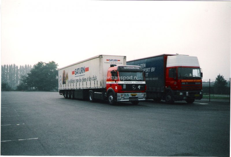 jack-de-moor-samen-met-edwin-verschuren-van-leijten-transport-bij-de-douane-in-cambrai