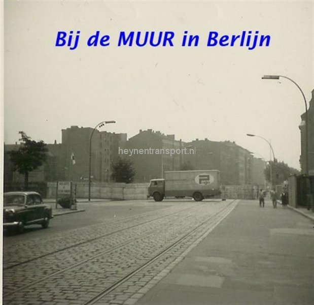 bij-de-muur-in-berlijn