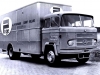 mb-l-1418-korte-neus-door-paul-en-van-weelde-omgebouwd-tot-frontbesturing-met-aluminium-opbouw-en-aanhanger