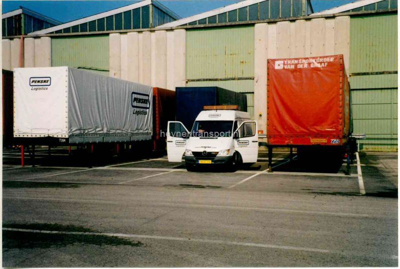 Vrachtwagen Heynen Foto