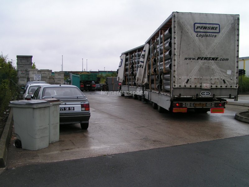 john-van-eekelen-buizen-van-martens-lossen-in-frankrijk