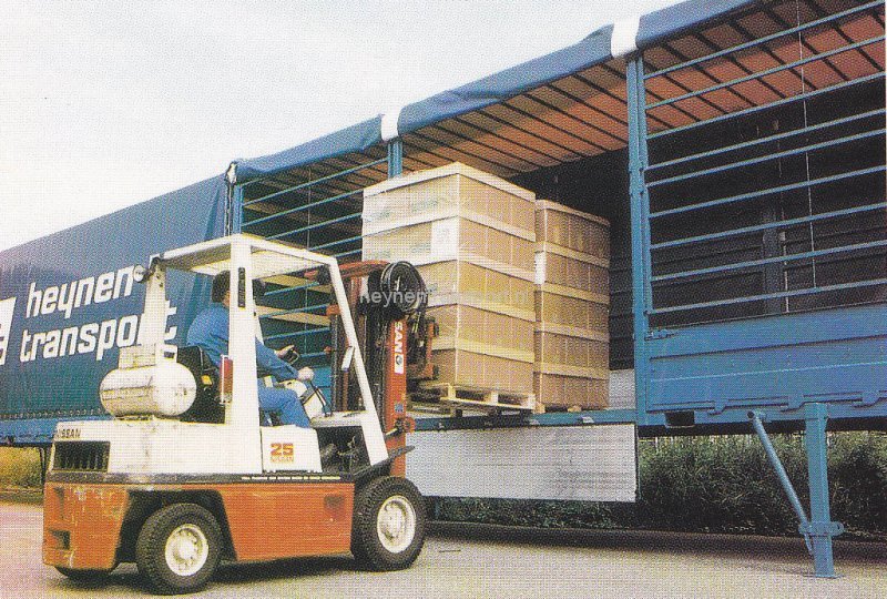 laden-lossen-van-afzetbakken