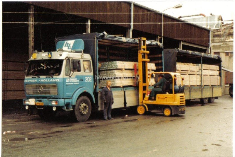 parket-laden-bij-junckers-in-koge-denemarken-r-mol