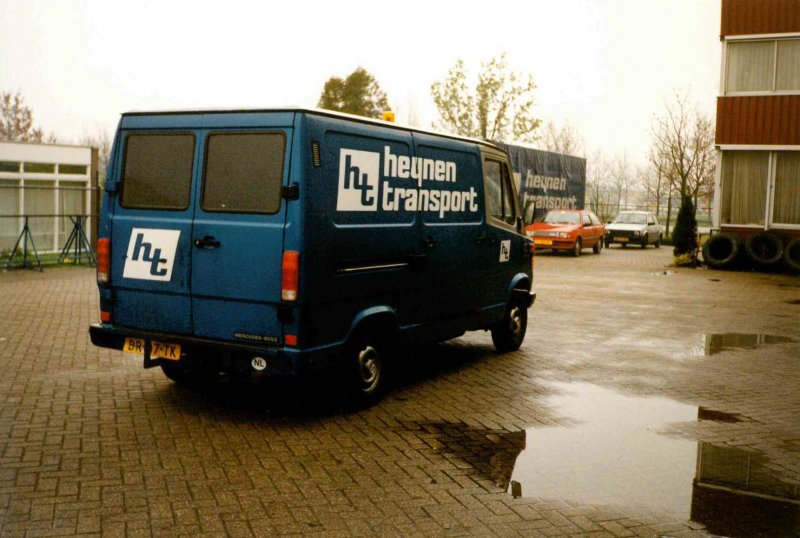 Foto busje Heynen