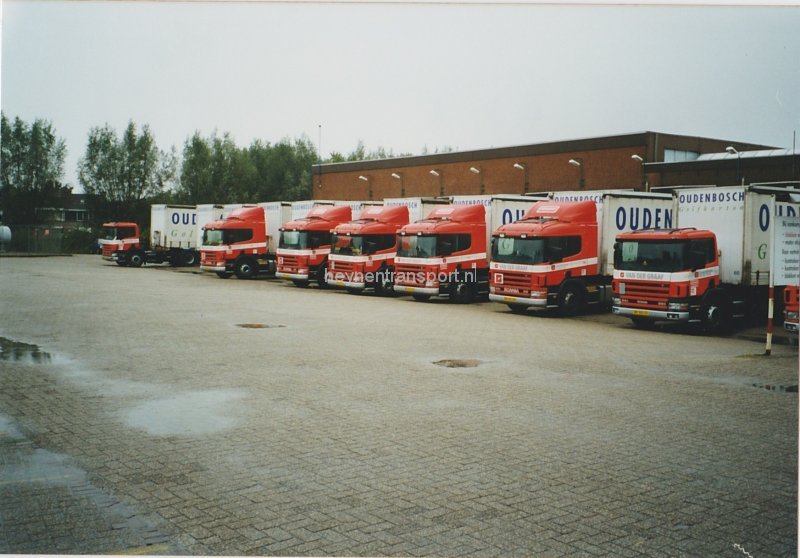 allemaal-scania-ipv-de-vertrouwde-mercedessen