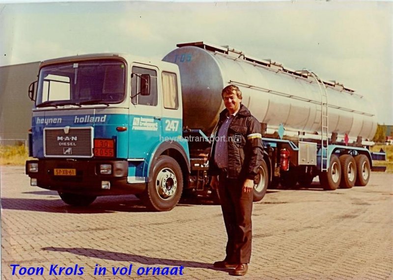 toon-krols-in-vol-ornaat